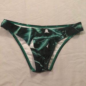 Green Leaves Cheeky Bottoms